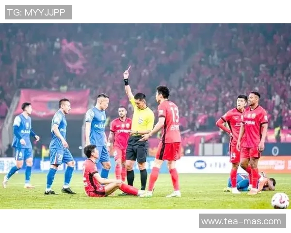 足球球星因不当行为被罚款的金额有多高及背后的原因分析